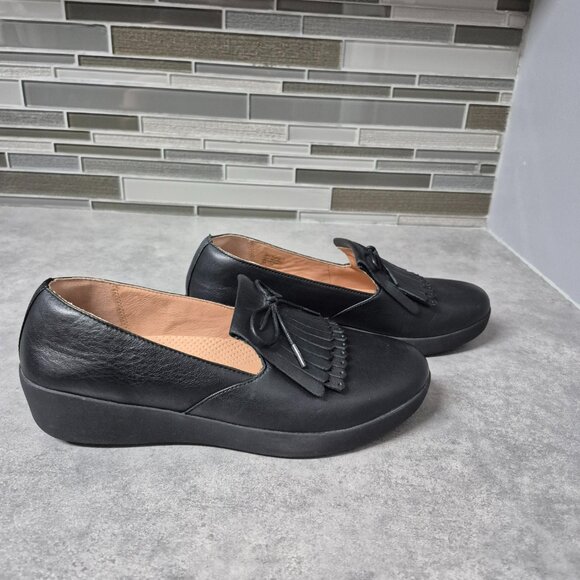 8.5 Fitflop Black Leather Fringed Kiltie Loafers - Picture 4 of 9